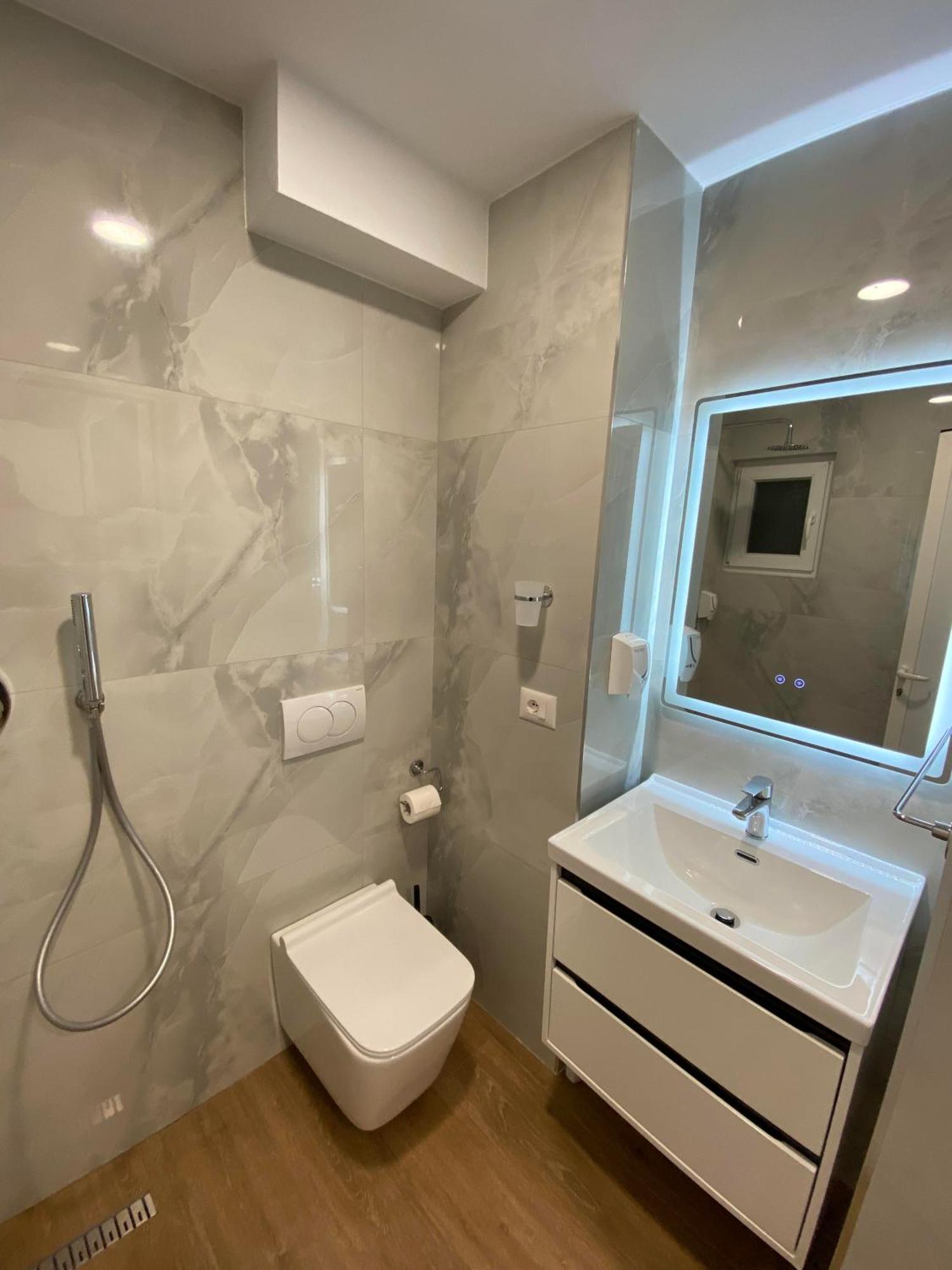 Tirana Apartment Екстер'єр фото