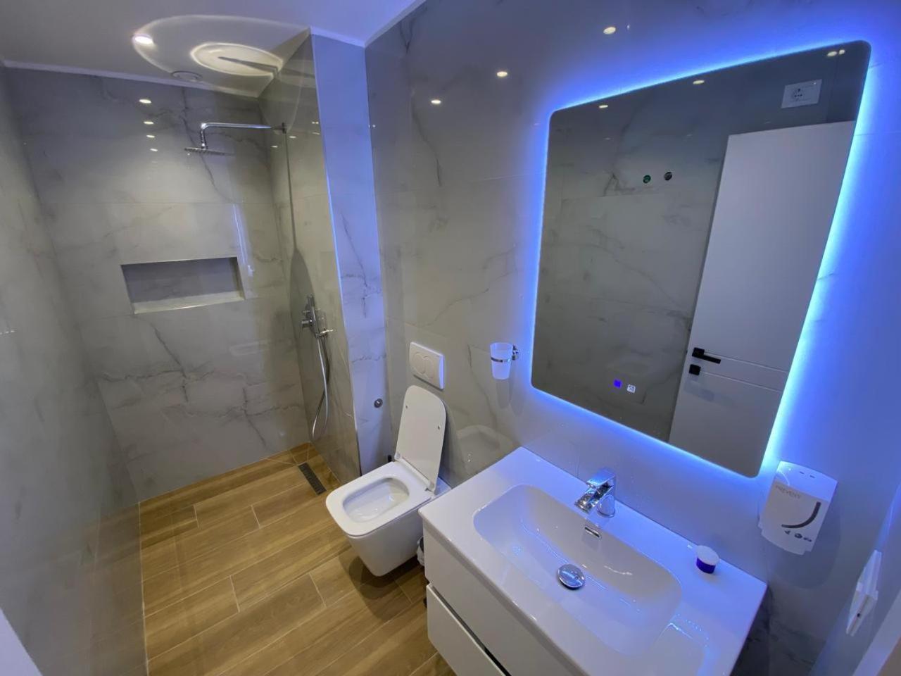Tirana Apartment Екстер'єр фото